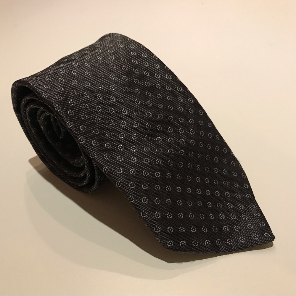 Todd Snyder polka dot neck tie
